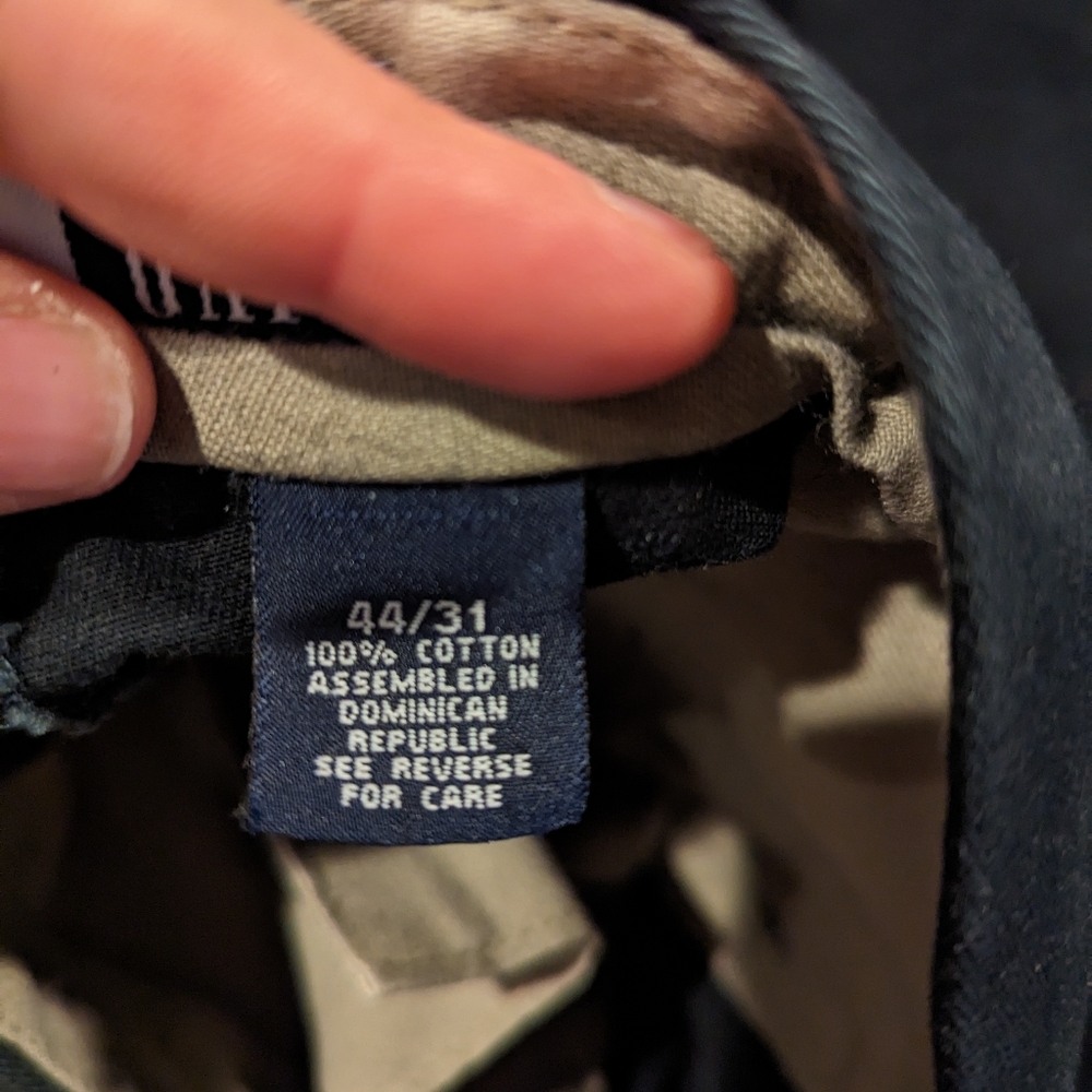 Gap navy AND khaki pleated relaxed fit chinos. 44/31 Big & tall. EUC - Picture 4 of 4